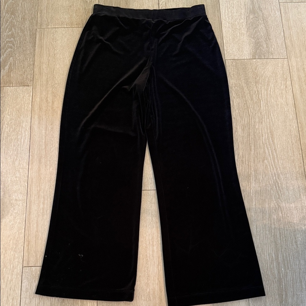 Chico’s Black Velvet Wide-Leg Pants